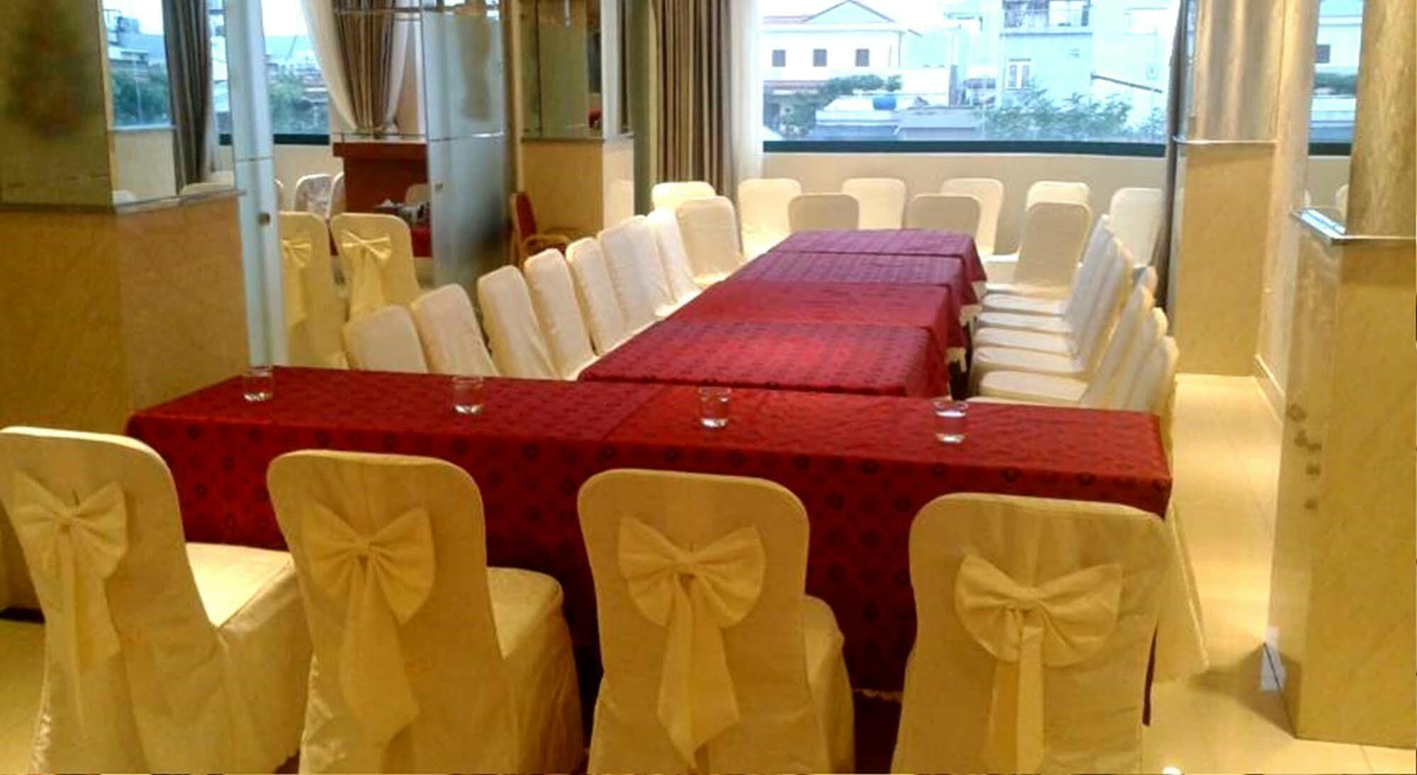 Bay Sydney Hotel Da Nang Dış mekan fotoğraf